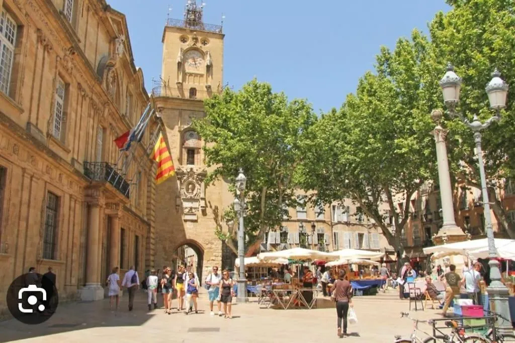 New! Joli T2 Mezzanine En Centre Ville Aix-en-Provence Apartment